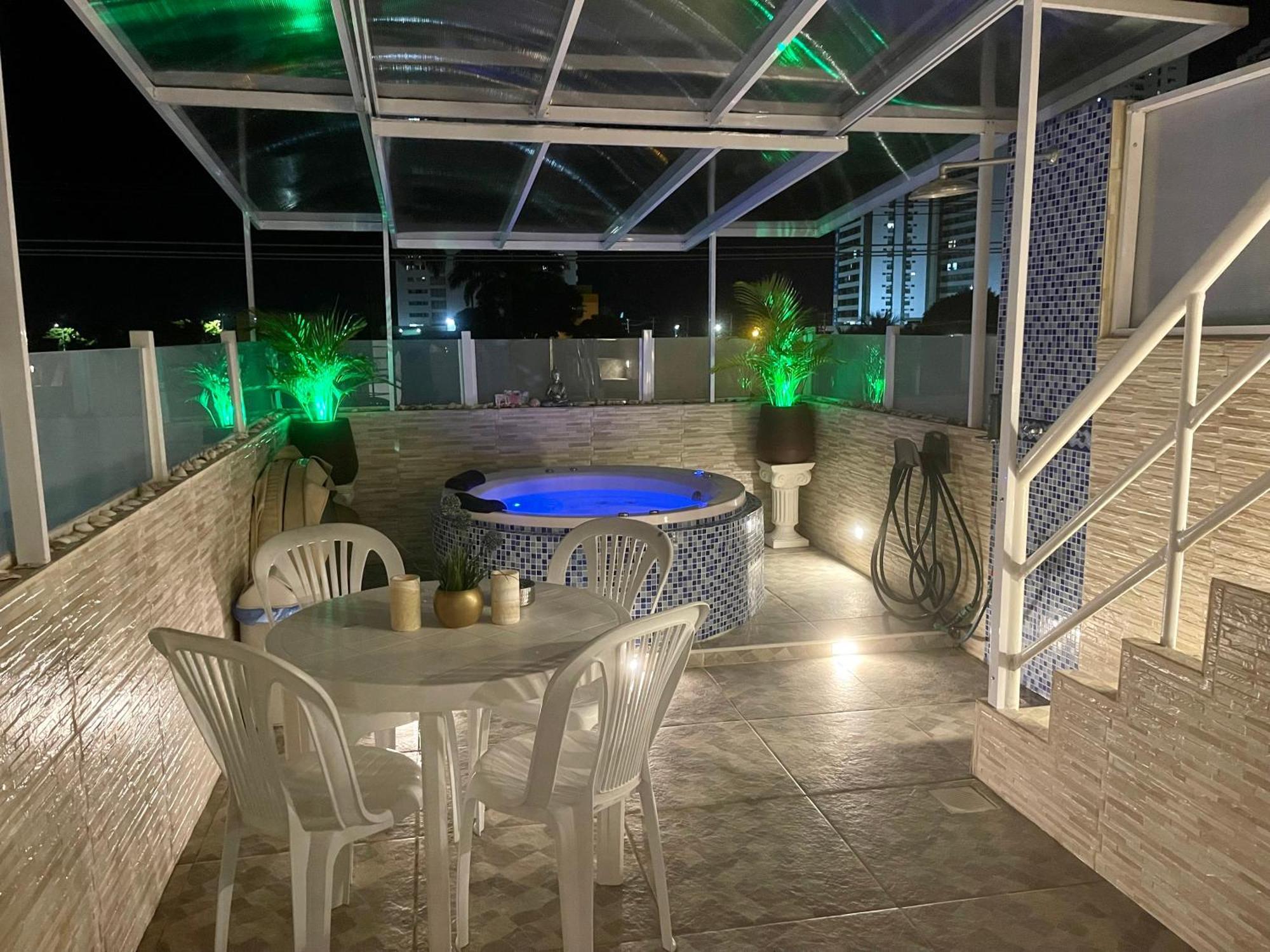 Apartamento Cobertura Vista Mar - *